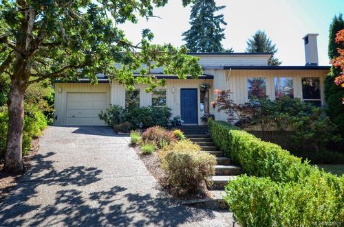 2540 Toth Pl, Langford, BC, V9B5G3 | Card Image