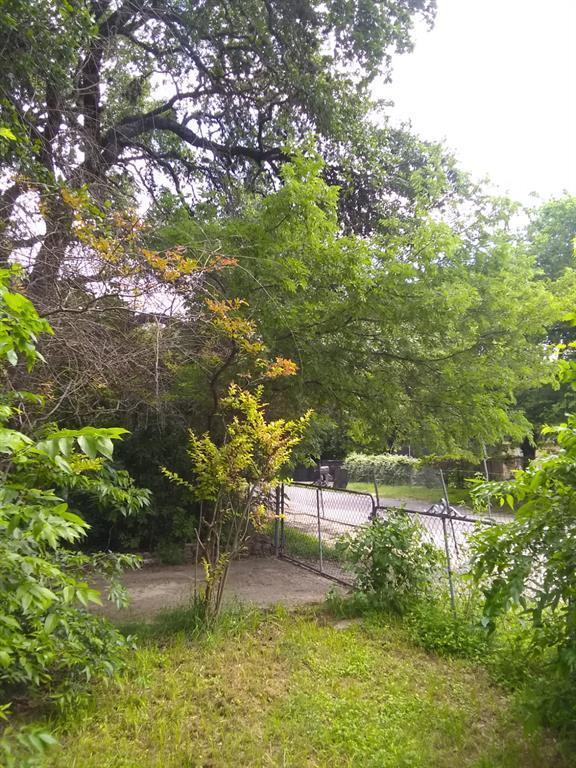 Land in Austin