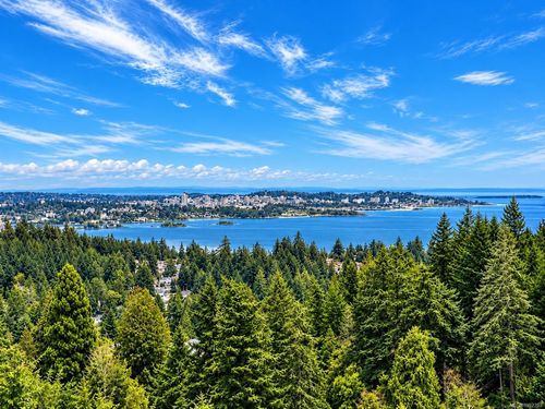 3392 Haida Dr, Victoria, BC, V9C3V9 | Card Image