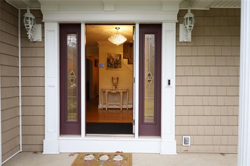 18 Burgundy Ln, Nesconset, NY, 11767-1832 | Card Image