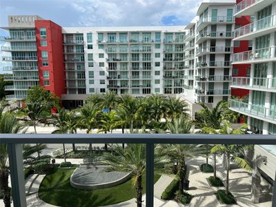 408 - 7751 Nw 107th Ave, Condo with 2 bedrooms, 2 bathrooms and null parking in Doral FL | Image 1