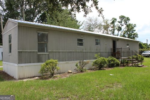 33 E Peeler Ave, Lakeland, GA, 31635-5610 | Card Image