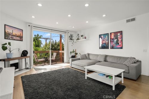 203-2263 Fox Hills Mall, Los Angeles, CA, 90230-6403 | Card Image