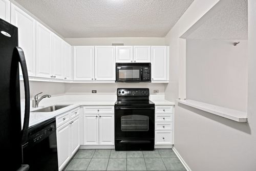 520-440 Mcclurg Ct, Chicago, IL, 60611-4355 | Card Image