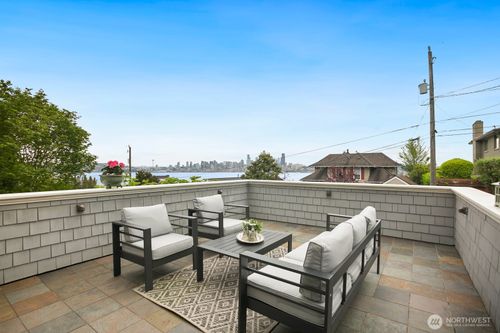 1725 Arch Ave Sw, Seattle, WA, 98116-2008 | Card Image