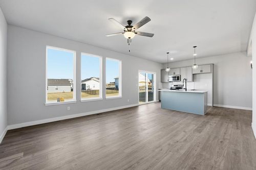 27014 E Dogwood Ln, Lee's Summit, MO, 64086-8503 | Card Image