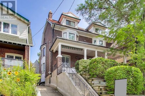 159 Glenmount Park Rd, Toronto, ON, M4E2N3 | Card Image