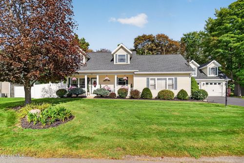 52 Troy Ave, Wynantskill, NY, 12198-2740 | Card Image