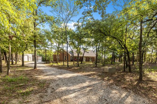 1540 Neely Trl, Valley View, TX, 76272-5501 | Card Image