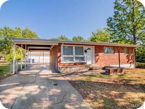 1325 Kappel Dr, Saint Louis, MO, 63135-2271 | Card Image