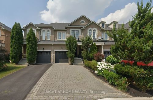 174 Lauderdale Dr, Vaughan, ON, L6A0S4 | Card Image