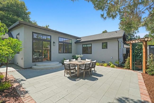 911 Peggy Ln, House other with 4 bedrooms, 3 bathrooms and 2 parking in Menlo Park CA | Image 35