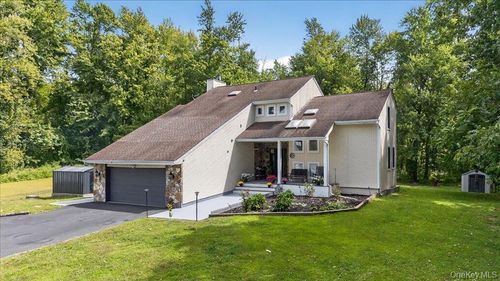 2696 Route 52, East Fishkill, NY, 12533-6936 | Card Image