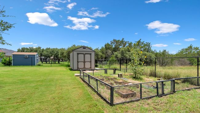 208 Rachel Loop, House other with 3 bedrooms, 2 bathrooms and null parking in Burnet TX | Image 25