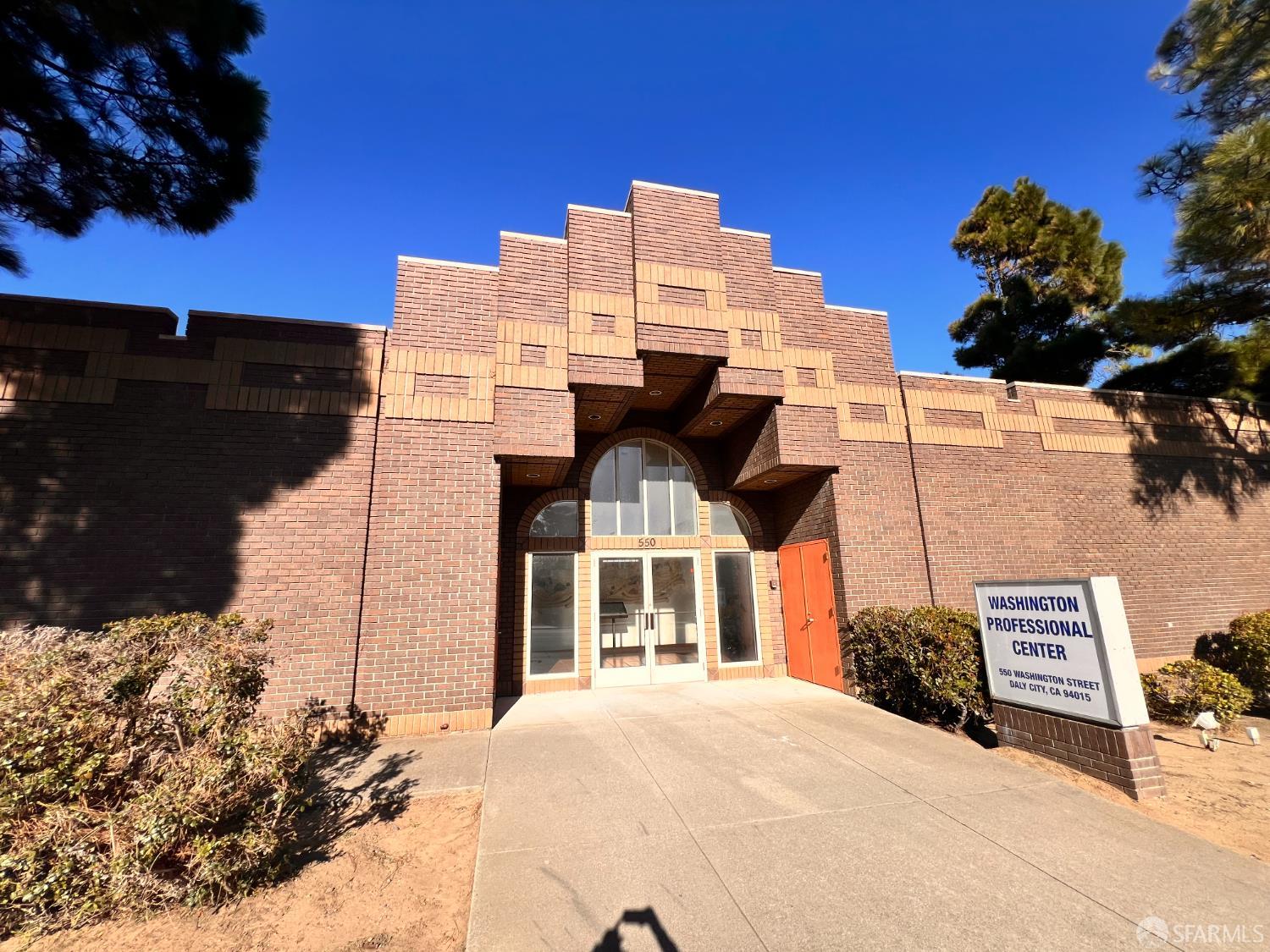 550 Washington St, Daly City, CA 94015