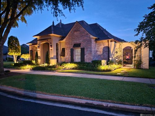 7911 Willow Grove Blvd, Saint George, LA, 70810-2249 | Card Image