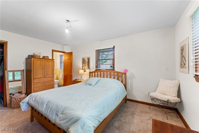 1729 Mccollum Rd, House other with 3 bedrooms, 2 bathrooms and null parking in Youngstown OH | Image 17