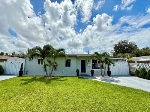 1620 N 68th Ter, Hollywood, FL, 33024-5610 | Card Image
