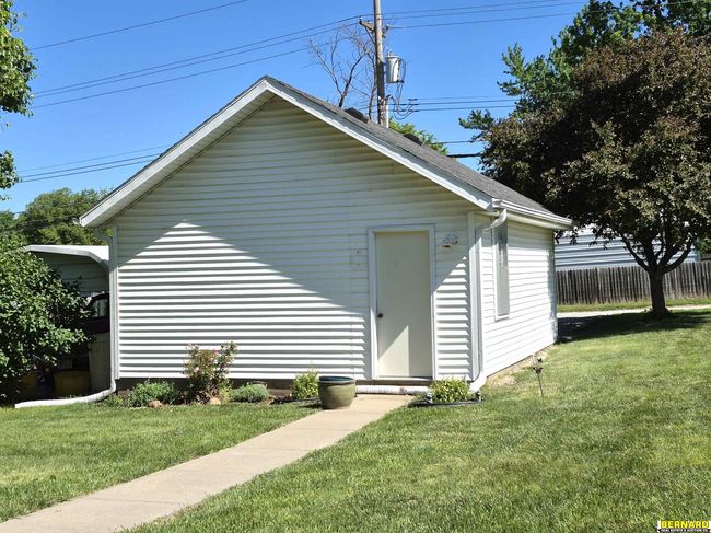 1112 10 Th St, House other with 3 bedrooms, 2 bathrooms and 1 parking in Auburn NE | Image 20