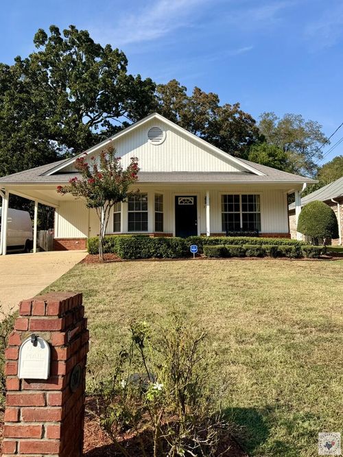 317 E 41st, Texarkana, AR, 71854 | Card Image