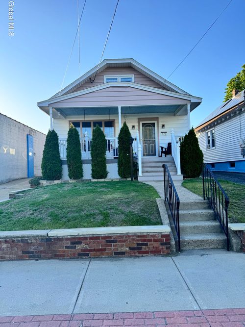 371 Altamont Ave, Schenectady, NY, 12303-1035 | Card Image
