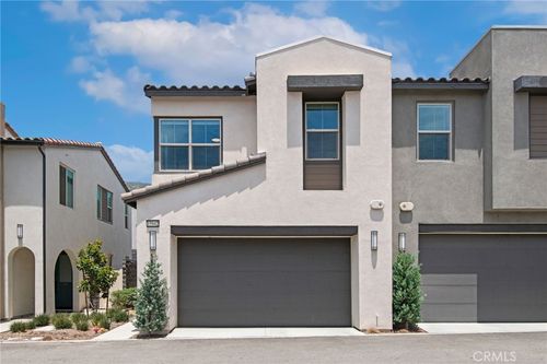 15942 Sparrow Ct, Fontana, CA, 92336-6212 | Card Image