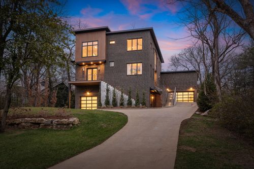 822 Sutton Hill Rd, Nashville, TN, 37204-3022 | Card Image