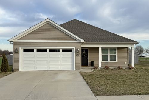 613 Lockeland Way, Franklin, KY, 42134-1040 | Card Image