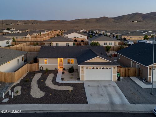 1827 Hickory Ln, Fernley, NV, 89408-7307 | Card Image