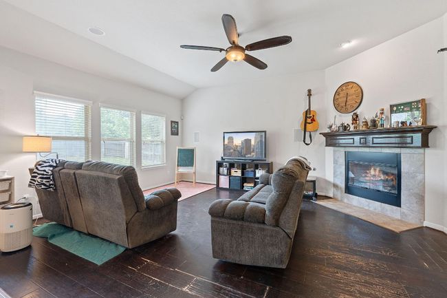 2100 Tranquility Ln, House other with 5 bedrooms, 4 bathrooms and 4 parking in Pflugerville TX | Image 4