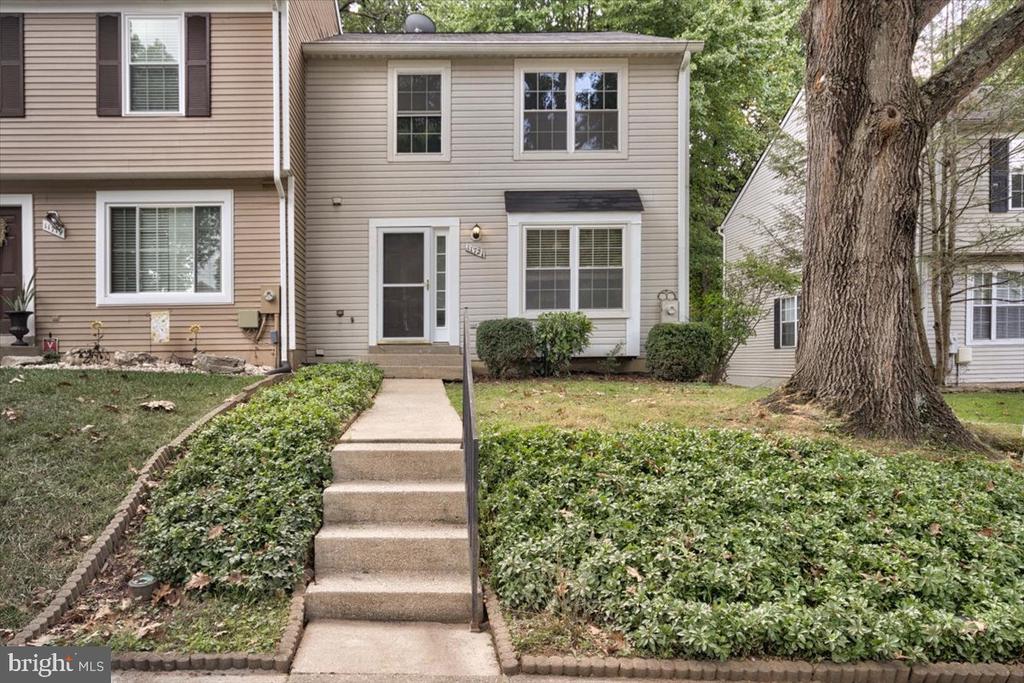Lone Tree Ct, Columbia, MD 21044