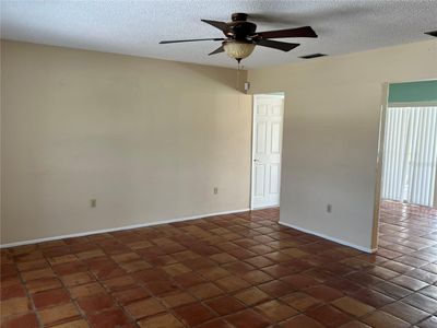 6115 Barnard Rd, House other with 3 bedrooms, 2 bathrooms and null parking in Bradenton FL | Image 3