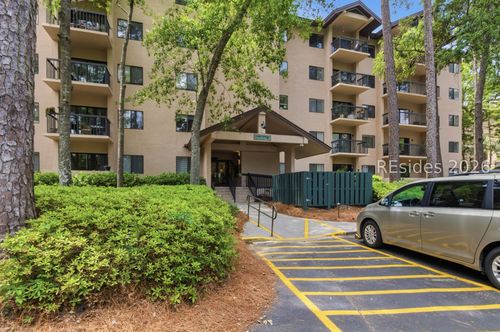 4301-300 Woodhaven Dr, Hilton Head Island, SC, 29928-7531 | Card Image