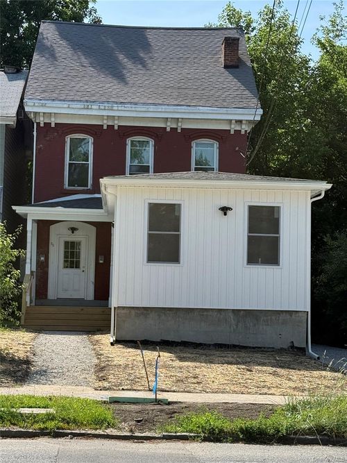 floor-1-66 Delafield St, Poughkeepsie, NY, 12601-1709 | Card Image
