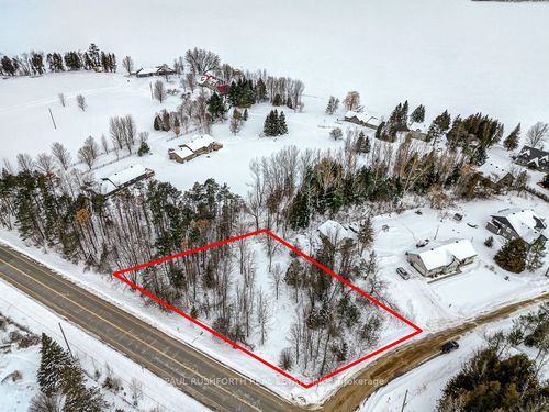 7 Grantham Rd, Renfrew, ON, K7V | Card Image