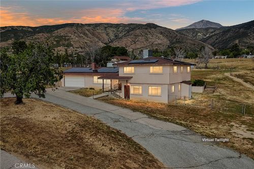 10207 Juniper Ave, Yucaipa, CA, 92399-2906 | Card Image
