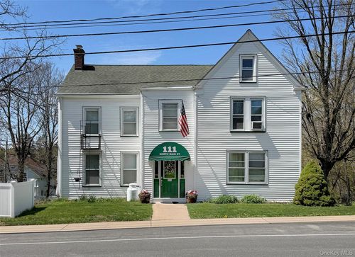 111 N Main St, Monroe, NY, 10950-2823 | Card Image