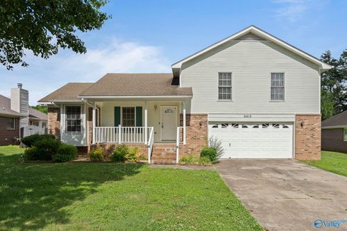 6412 Thistle Ln Nw, Huntsville, AL, 35810-1457 | Card Image