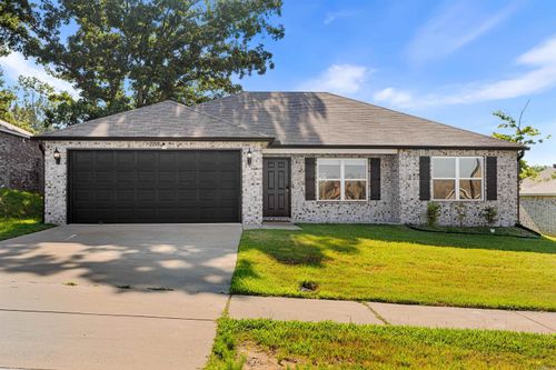 2280 Getty Dr, Conway, AR, 72032-8583 | Card Image