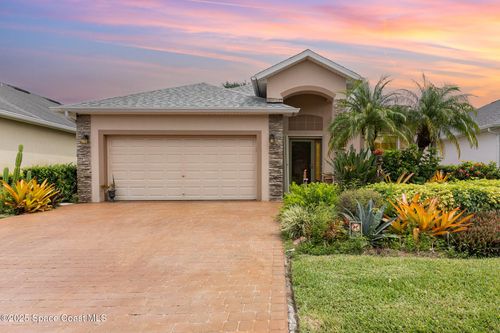 665 Remington Green Dr Se, Palm Bay, FL, 32909-6857 | Card Image