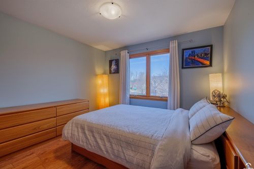 4917 Colonial Way, Lawrence, KS, 66049-3599 | Card Image