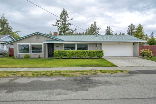 1880 Ne 10th Ave, Oak Harbor, WA, 98277-4807 | Card Image