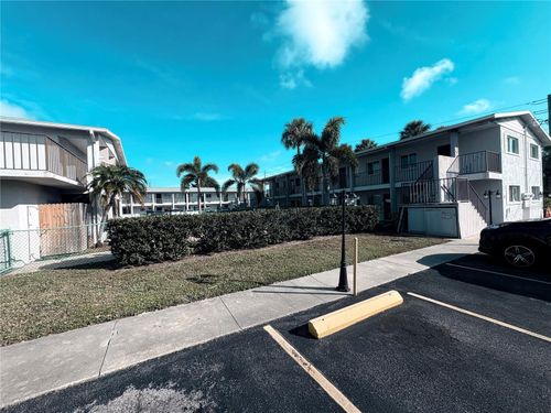 apt-208-3101 Bee Ridge Rd, SARASOTA, FL, 34239-7130 | Card Image