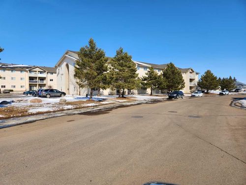 102a-6608 42, Lloydminster, AB, T9V3L1 | Card Image