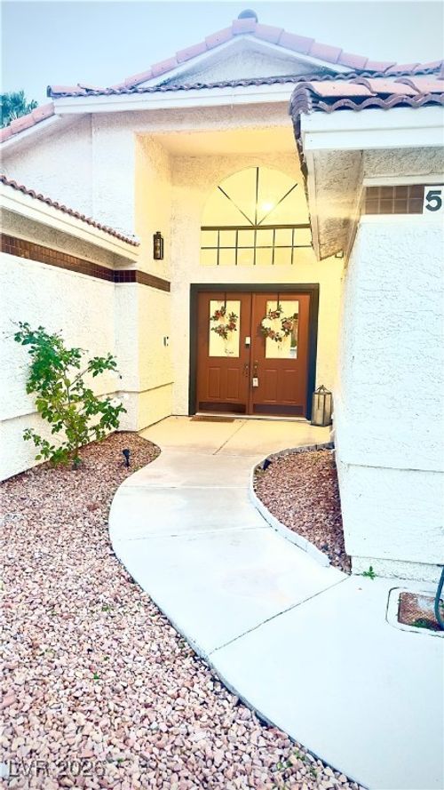 5401 Langston Cir, Las Vegas, NV, 89130-2030 | Card Image