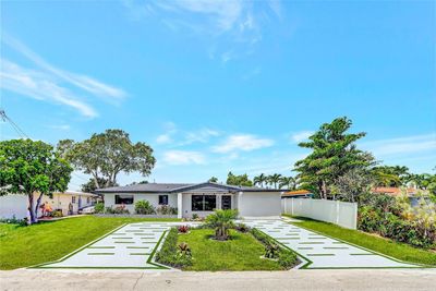 2125 Ne 17th Ave, House other with 3 bedrooms, 3 bathrooms and null parking in Wilton Manors FL | Image 1