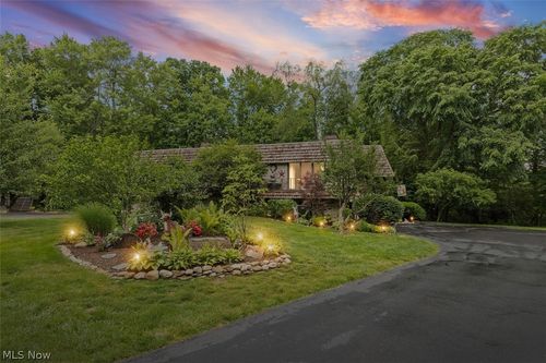 107-171 Granger Road, Medina, OH, 44256 | Card Image