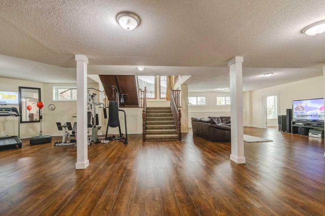 5 Elveden Point Sw, Home with 4 bedrooms, 5 bathrooms and 6 parking in Calgary AB | Image 31