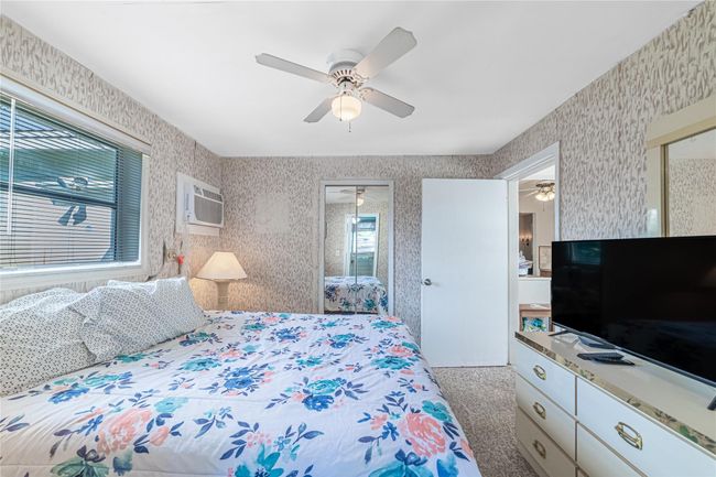 1540 Ne 48 Th Ct, House other with 3 bedrooms, 2 bathrooms and null parking in Pompano Beach FL | Image 19