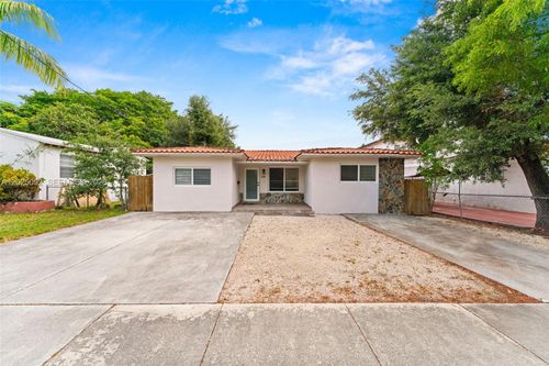 2311 Sw 2nd St, Miami, FL, 33135-1518 | Card Image